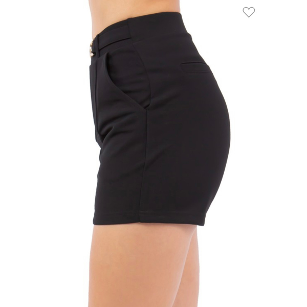 Knit Crepe Buckle Accesory Pocket Shorts