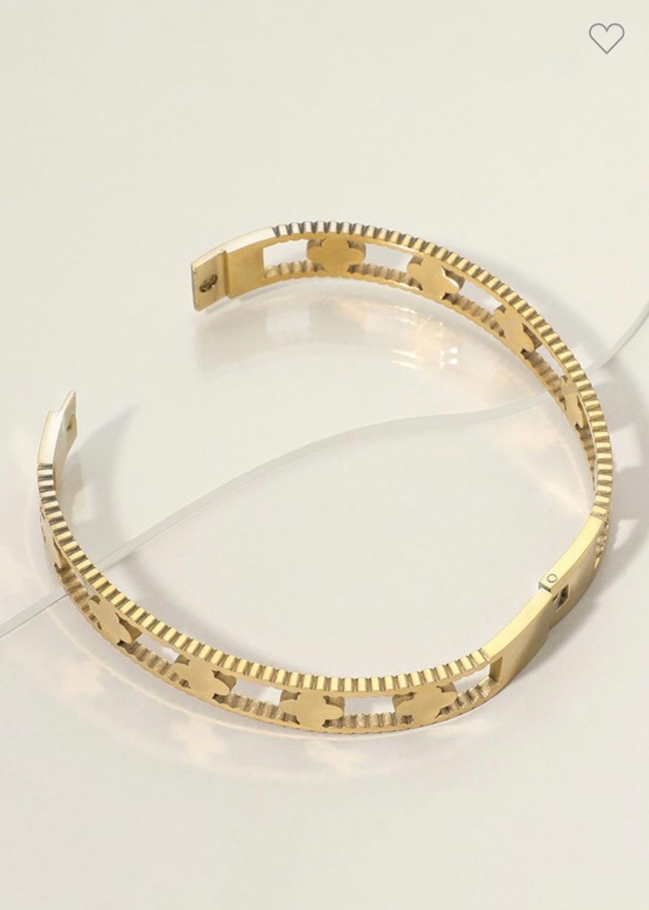 Stainless Steel Quatrefoil Hinged Bangle Bracelet
