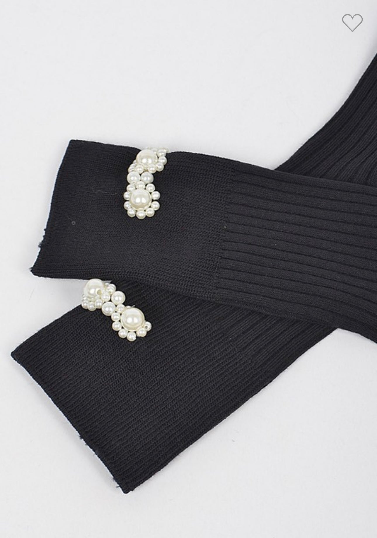 Socks with pearl