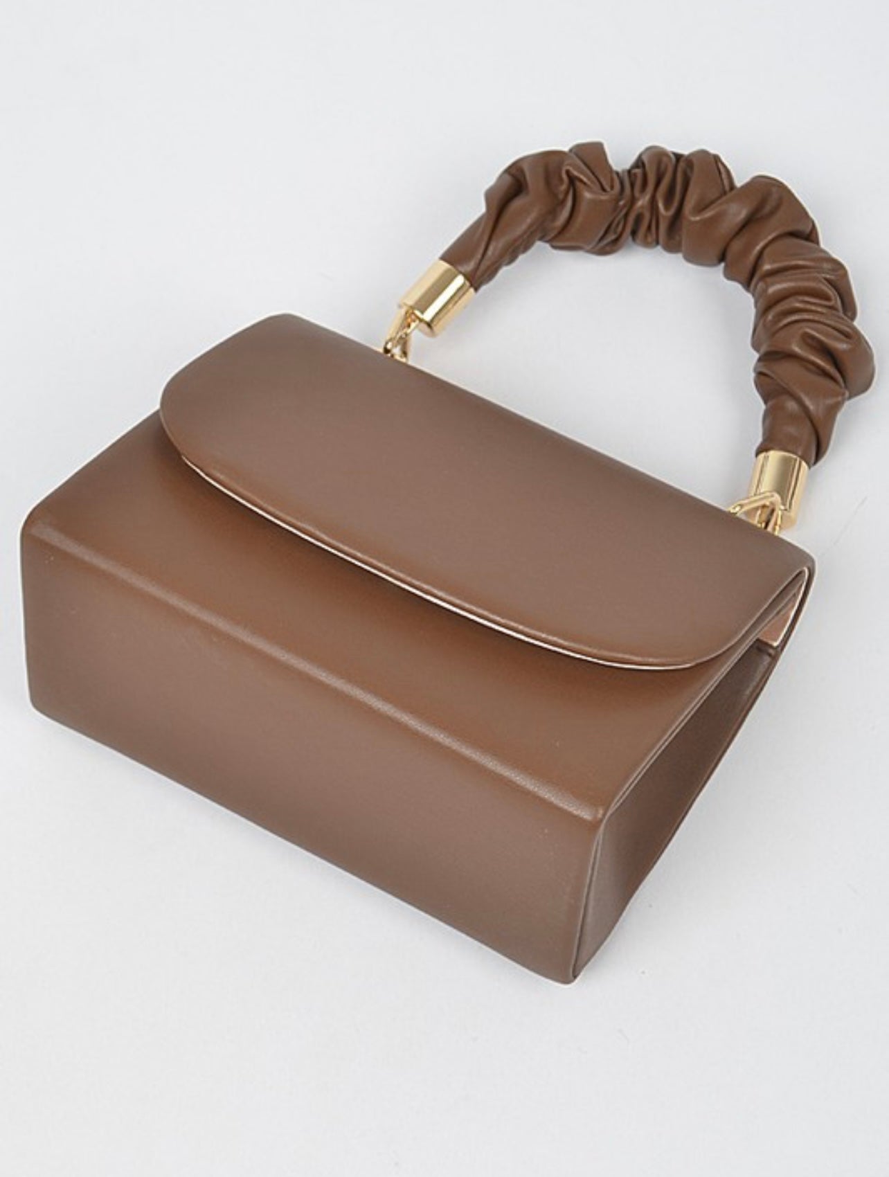 Wrinkled handle Simple Clutch