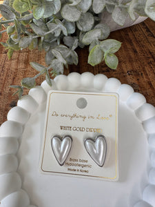 White Gold Dipped Pearl Heart Stud Earrings
