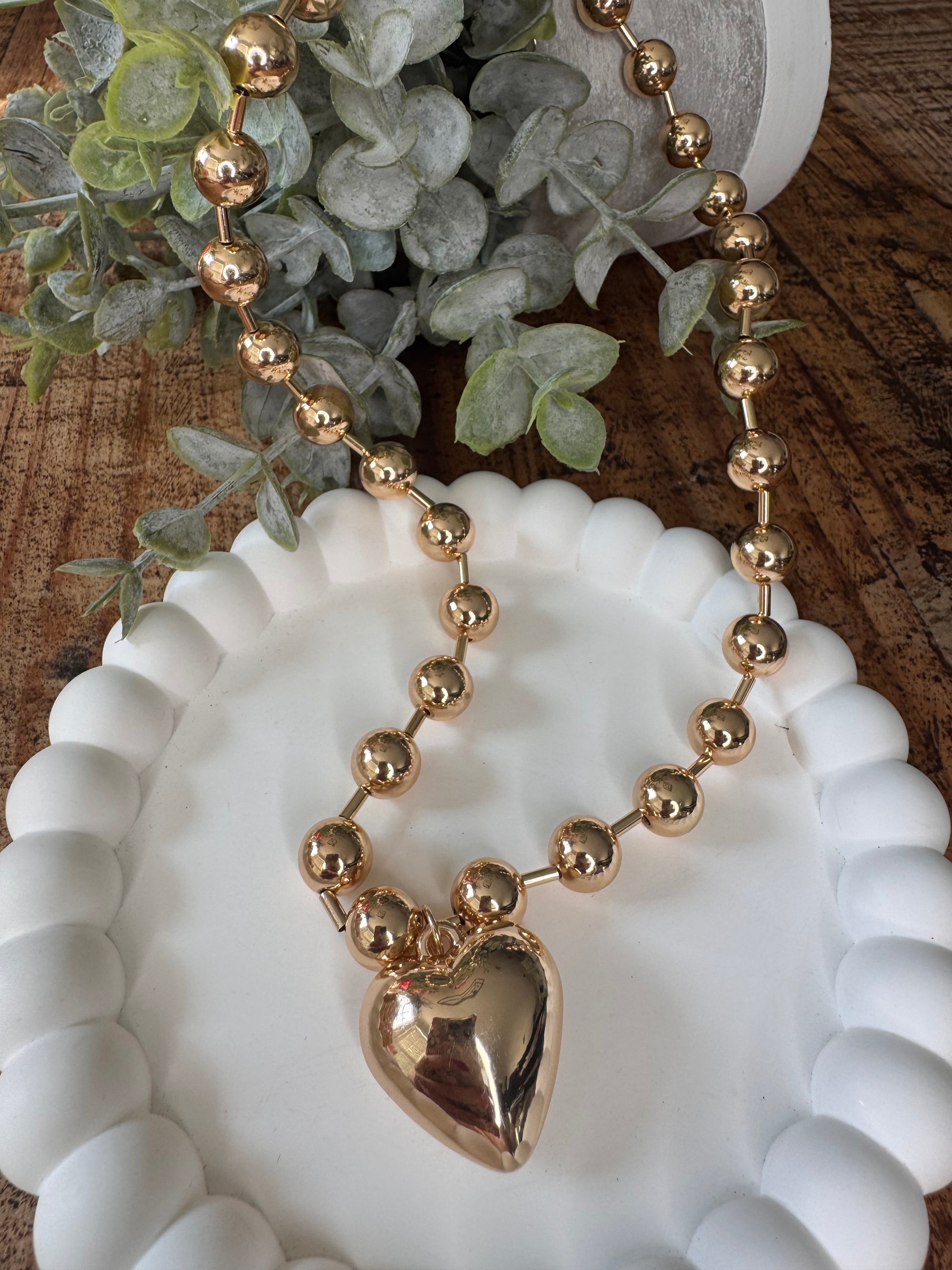 18 k White Gold Dipped Heart Bubble Necklace