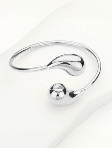 Stainless Steel Teardrop Tip Wire Bangle Bracelet
