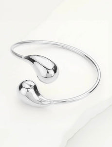 Stainless Steel Teardrop Tip Wire Bangle Bracelet