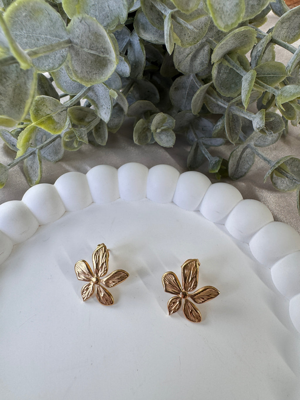18 K Stainless Steel Studs