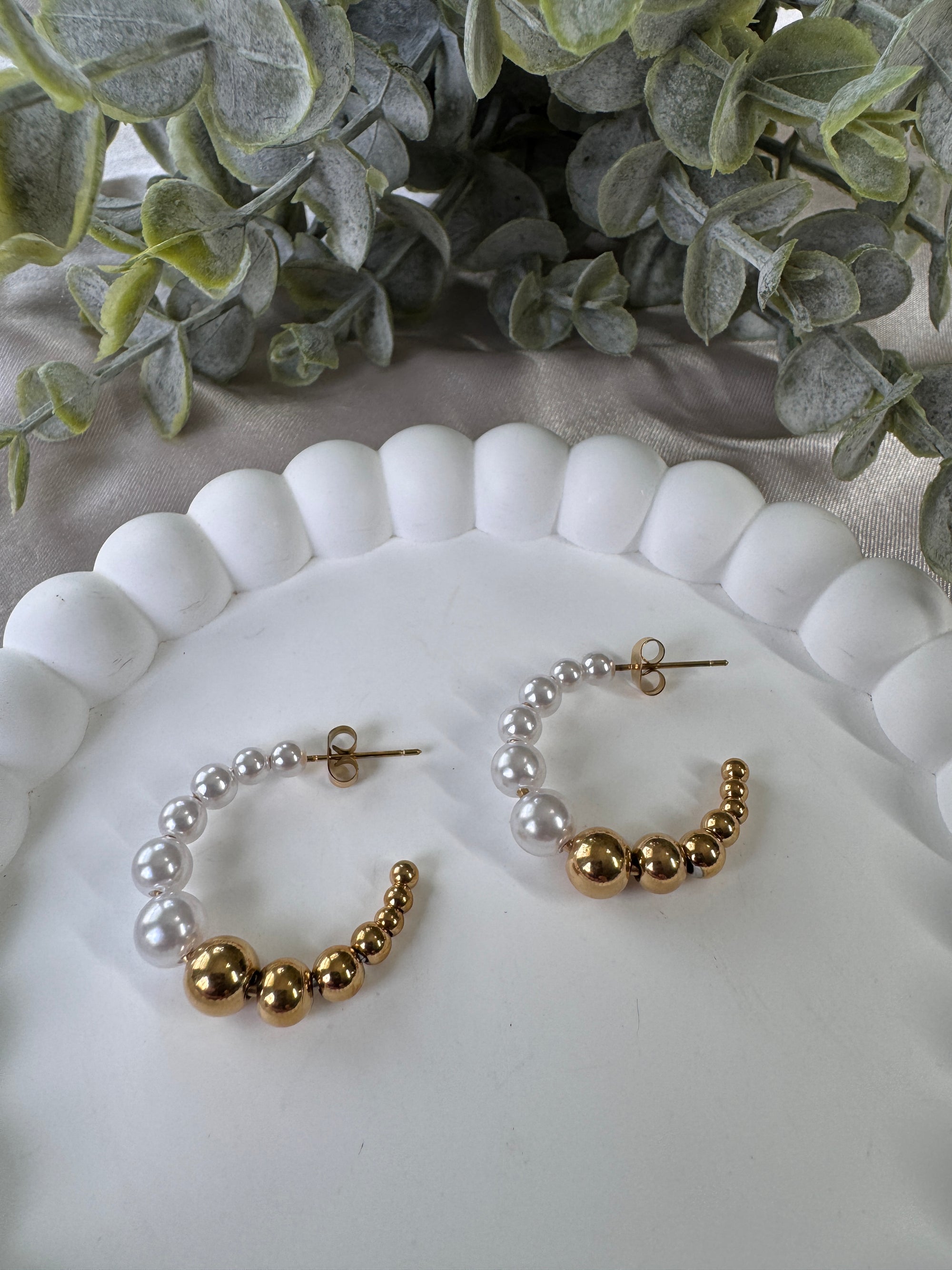 18 K Stainless Steel Pearl Hoops