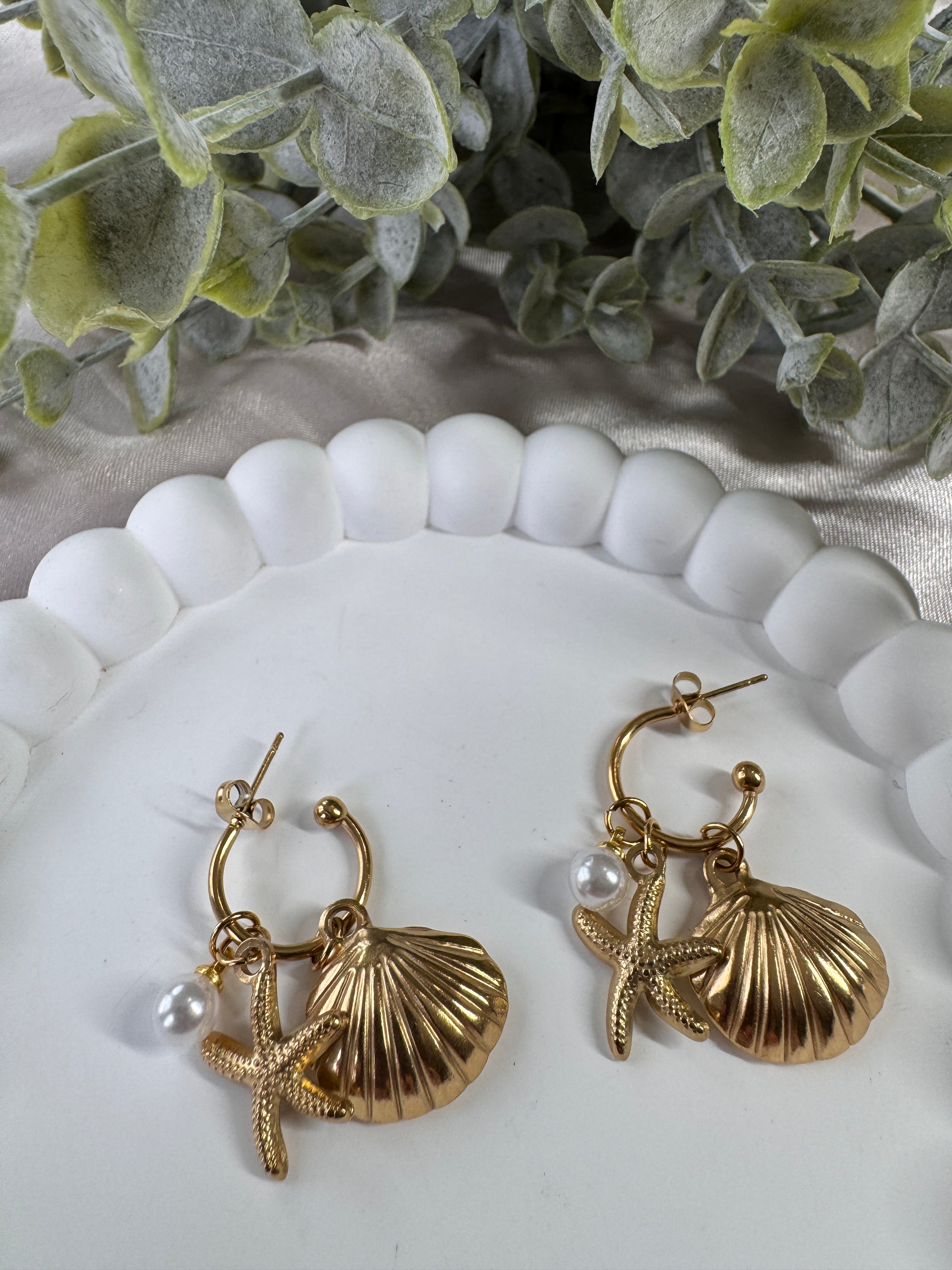 18 K Stainless Steel Beach Studs