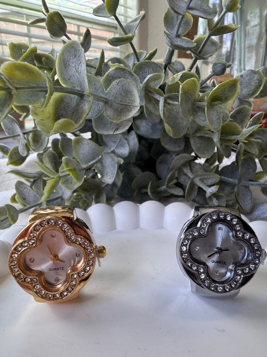 Stainless Steel Clover Ring Watch