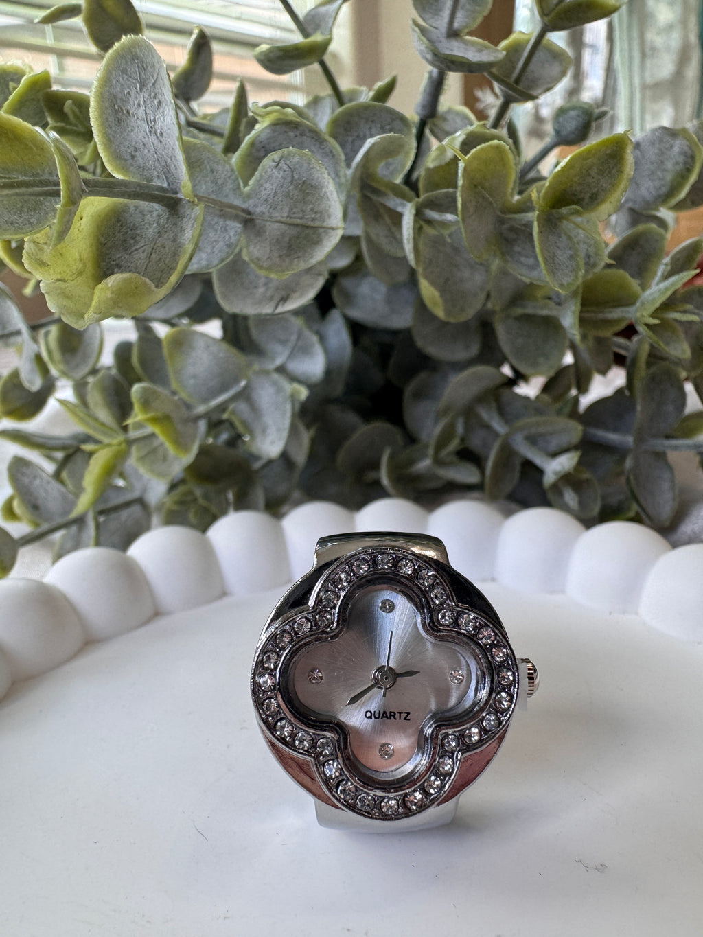 Stainless Steel Clover Ring Watch