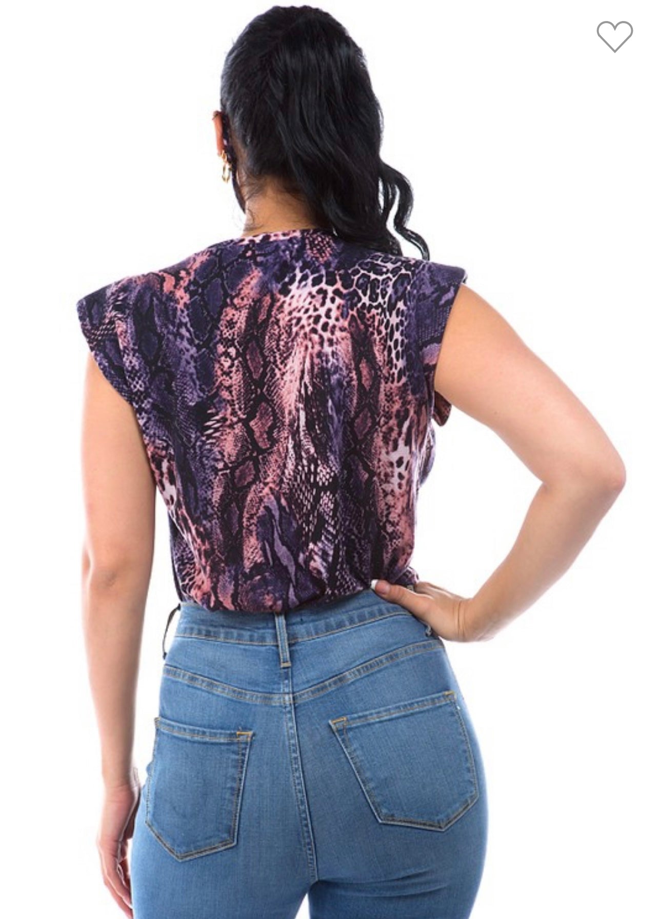 Snake top