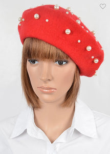 Fashionable Pearl Beret