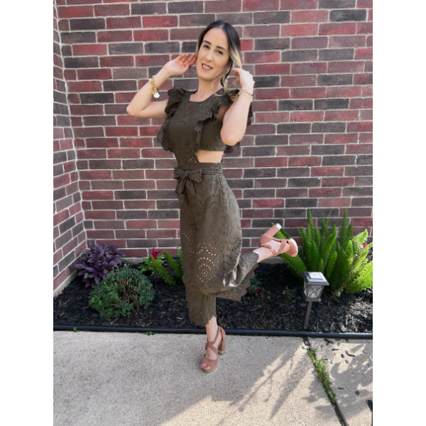 Crochet ruffle detailed sleeveless jumpsuit