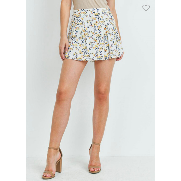 Floral Print Pleated Shorts