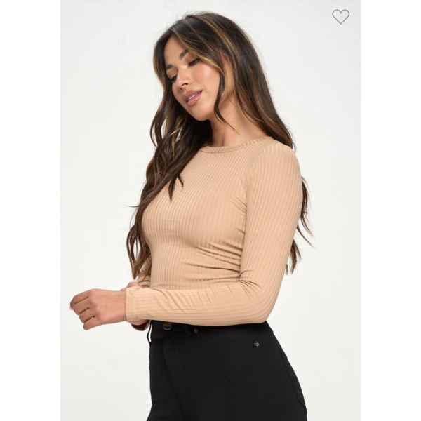 Long Sleeve Crop Top With Back Chain