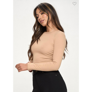 Long Sleeve Crop Top With Back Chain